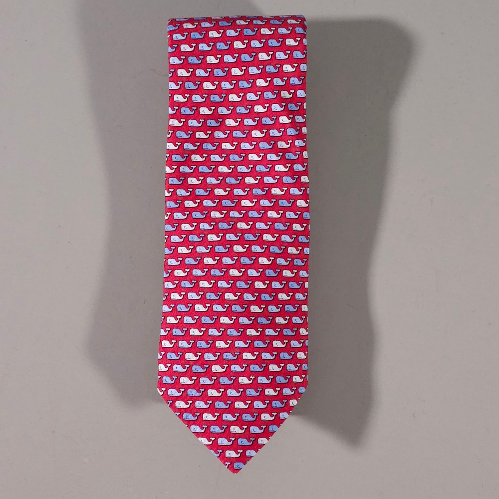 Vineyard Vines Necktie Mens OS Red Blue Whale Logo Silk Preppy Accessory